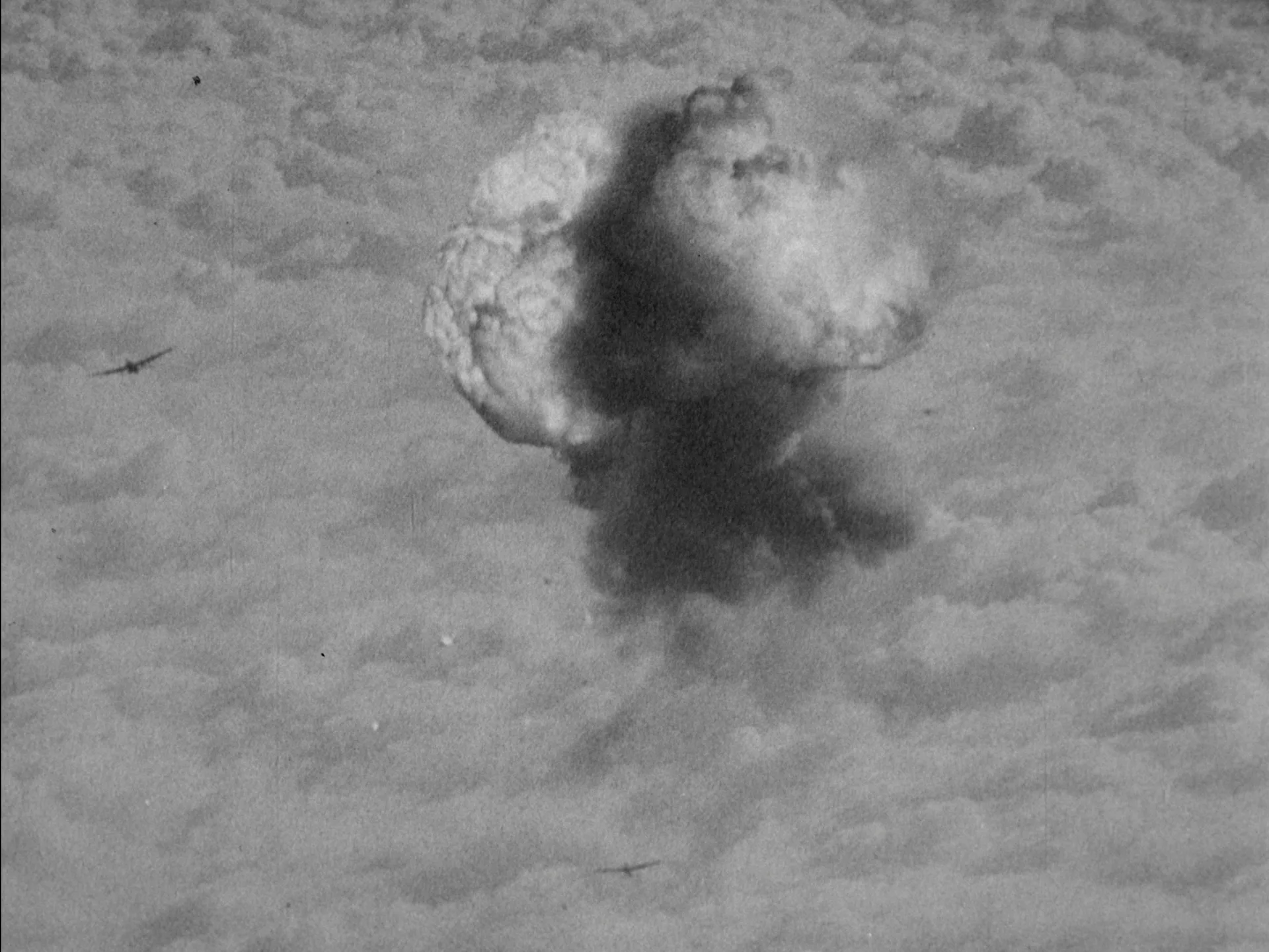 shot 1 from movie The Natural History of Destruction by Sergei Loznitsa