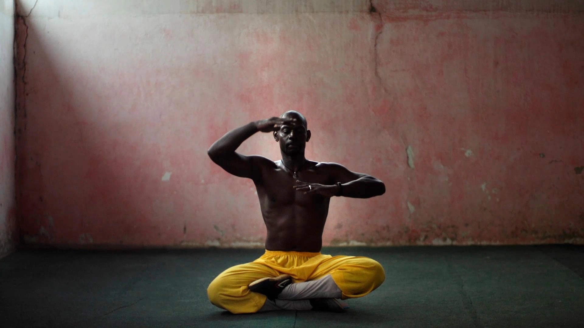 shot 6 from movie Juste Un Mouvement by Vincent Meessen